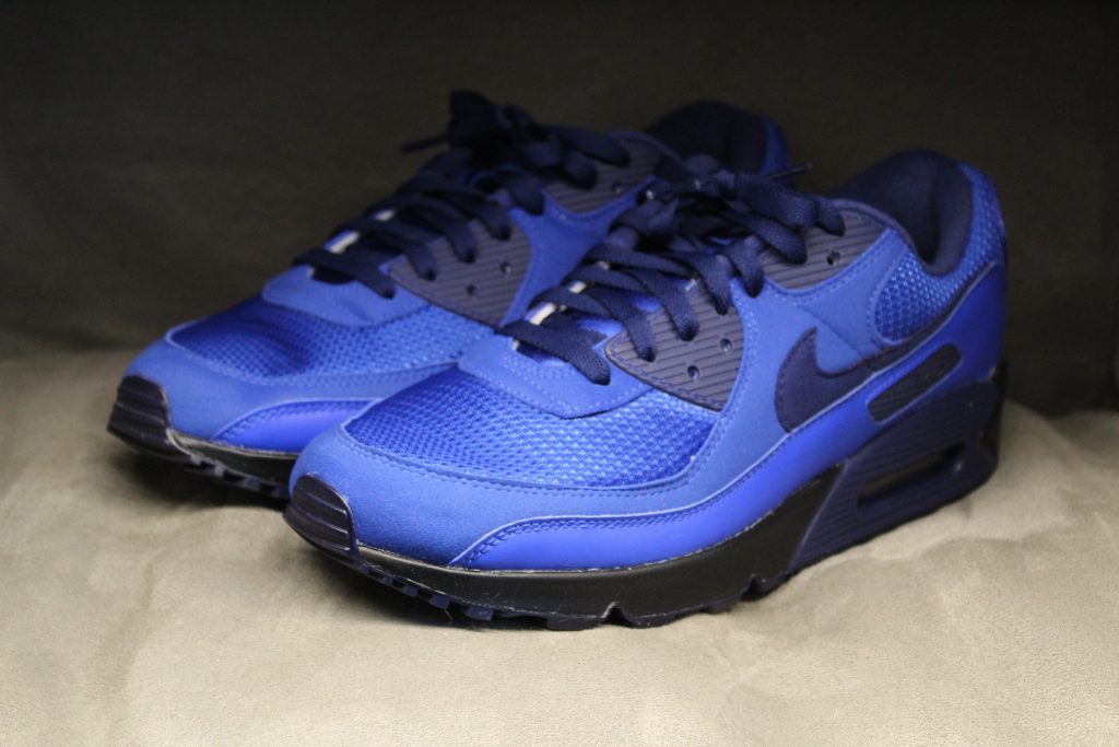 AM90bleues
