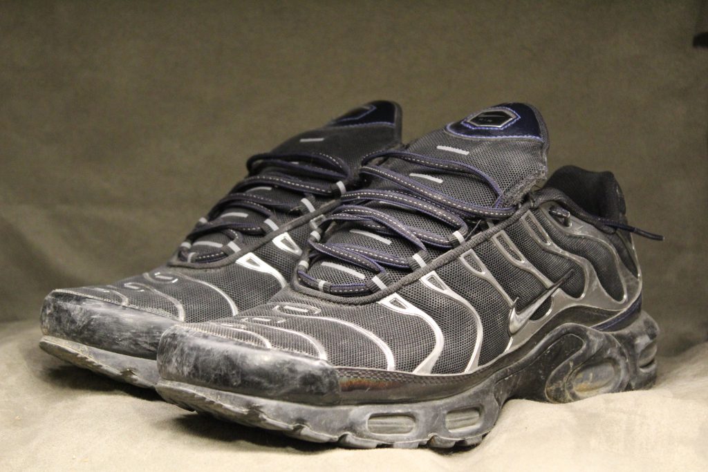 TN noires argent bleues