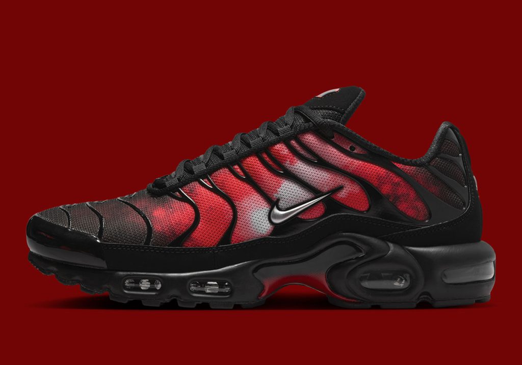 nike-air-max-plus-flairemax-IR1998-001-1-3683444453